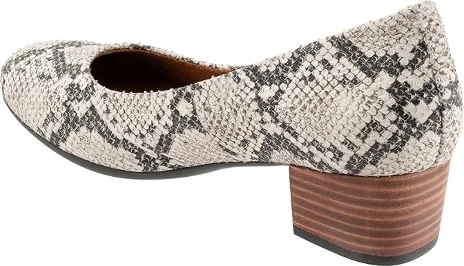 SoftWalk Lynn High Women's Heels Blake White Snake : 7 N (AA), Leather/Rubber - Image 7