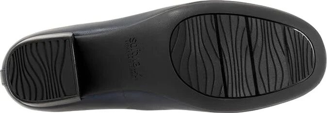 SoftWalk Lynn High Women's Heels Navy : 11 M (B), Leather/Rubber - Image 3