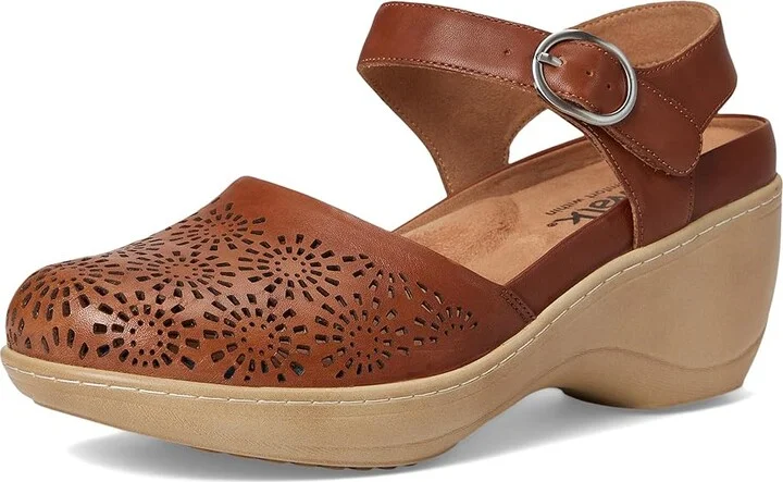 SoftWalk Mabelle Perf Women's Slippers Luggage : 7 M (B), Leather - Image 5
