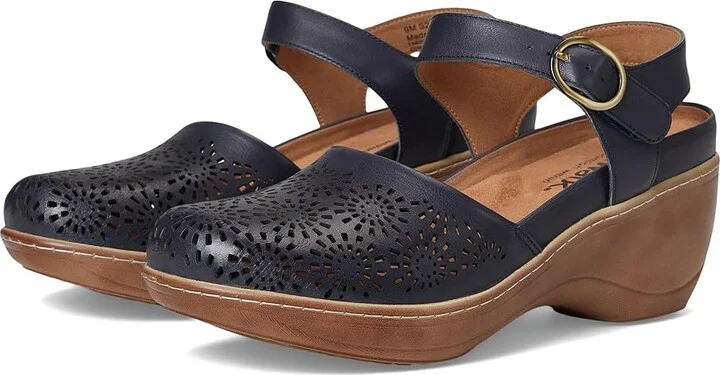 SoftWalk Mabelle Perf Women's Slippers Navy : 9 W (E), Leather