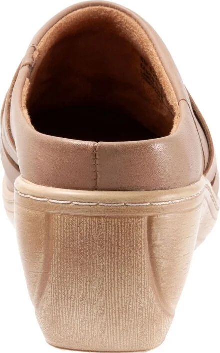 Softwalk Mackay Clog - Image 9