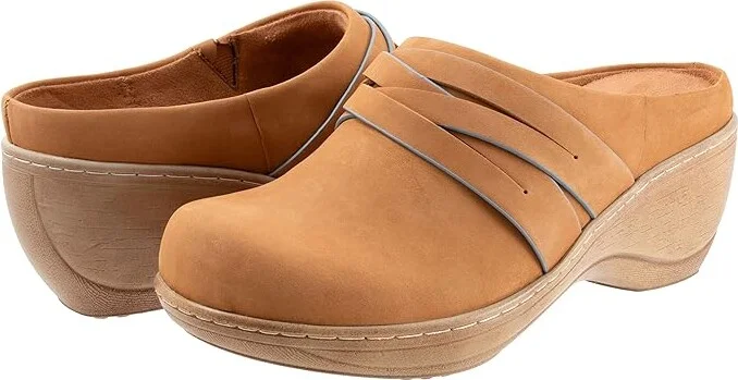SoftWalk Mackay Women's Shoes Luggage Nubuck : 6 M (B)