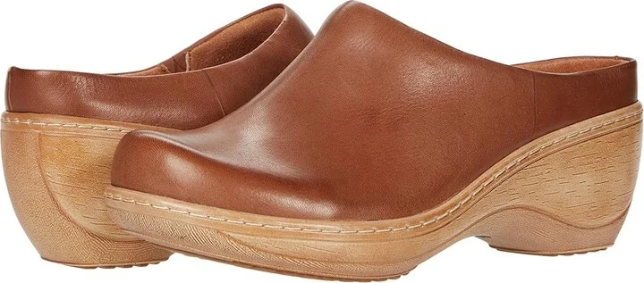 SoftWalk Madison Women's Shoes Saddle Leather : 7.5 N (AA)