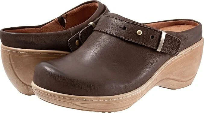 SoftWalk Marquette Women's Shoes Dark Brown Nubuck : 10 N (AA)