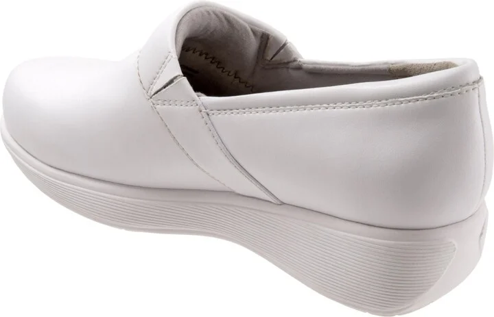Softwalk Meredith Sport Clog - Image 4