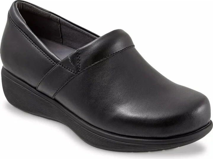 Softwalk Meredith Sport Clog