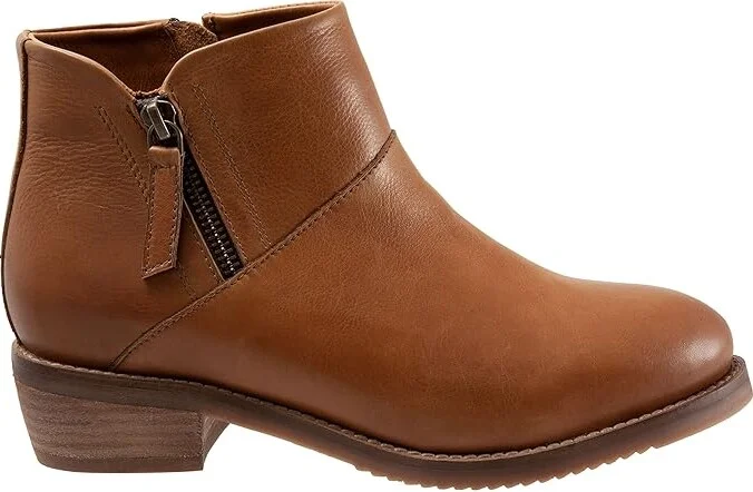 SoftWalk Roselle Women's Boots Luggage : 6 W (D), Leather - Image 7