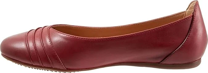 SoftWalk Safi Women's Shoes Dark Red : 7.5 N (AA), Leather - Image 6