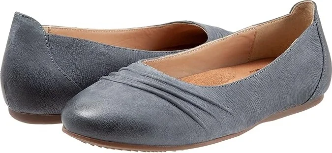 SoftWalk Safi Women's Shoes Denim Nubuck : 7 M (B), Leather