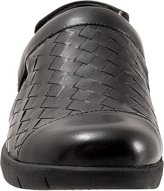 SoftWalk Salina Woven II Women's Flat Shoes Black : 10.5 WW (EE), Leather - Image 5