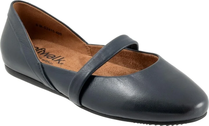 Softwalk Samara Flat