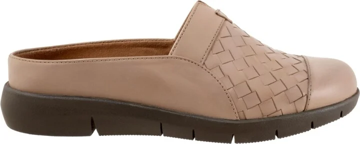 Softwalk San Marcos Ii Clog - Image 2