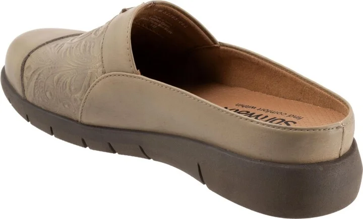 Softwalk San Marcos Tooling Clog - Image 5