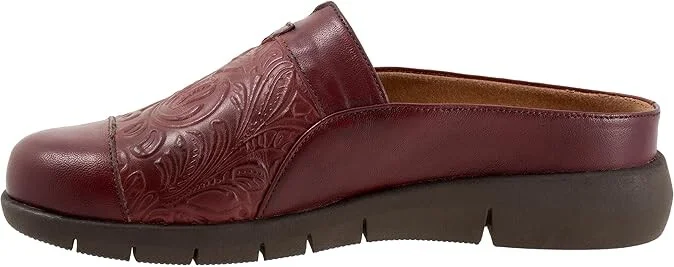 SoftWalk San Marcos Tooling Women's Shoes Dark Red : 12 WW (EE), Leather/Microfiber/Rubber - Image 6