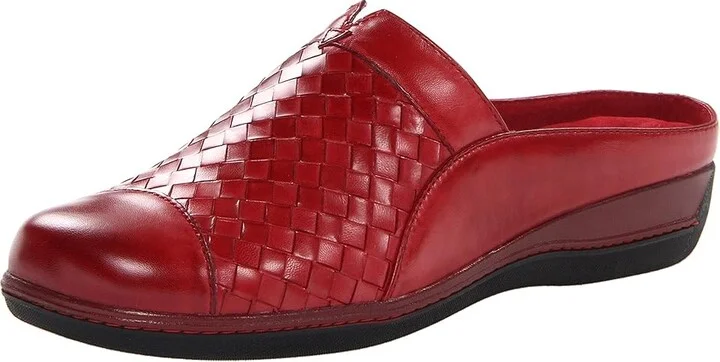 SoftWalk San Marcos Women's Clog Shoes Dark Red Burnished Veg Leather : 11.5 N (AA) - Image 2