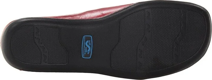 SoftWalk San Marcos Women's Clog Shoes Dark Red Burnished Veg Leather : 11.5 N (AA) - Image 4