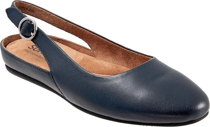 SoftWalk Sandy Women's Shoes Navy : 7 N (AA), Leather