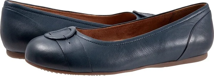 SoftWalk Savannah Women's Shoes Navy : 9.5 W (D), Nappa