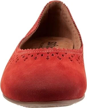 SoftWalk Selma Women's Shoes Red Nubuck : 6.5 M (B), Leather - Image 5