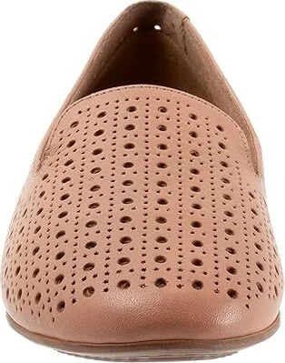 SoftWalk Shelby Perf Women's Flat Shoes Blush : 7 M (B), Leather - Image 5