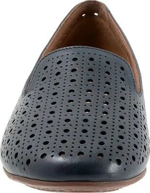 SoftWalk Shelby Perf Women's Flat Shoes Navy : 11 M (B), Leather - Image 5
