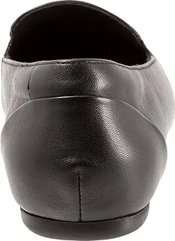 SoftWalk Shelby Women's Flat Shoes Black : 7.5 N (AA), Leather - Image 4