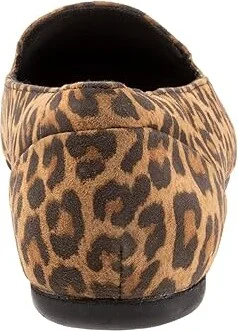 SoftWalk Shelby Women's Flat Shoes Tan Cheetah : 11 M (B), Leather - Image 4