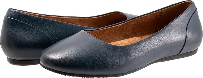 SoftWalk Shiraz Women's Shoes Navy : 11 N (AA), Leather/Nappa