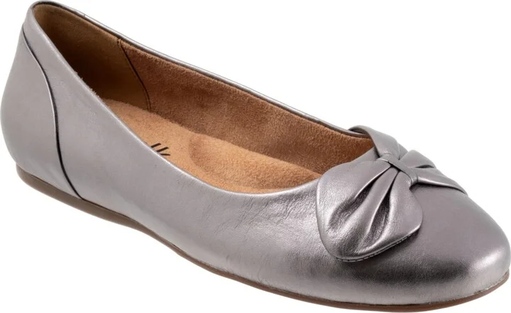 Softwalk Sofia Flat