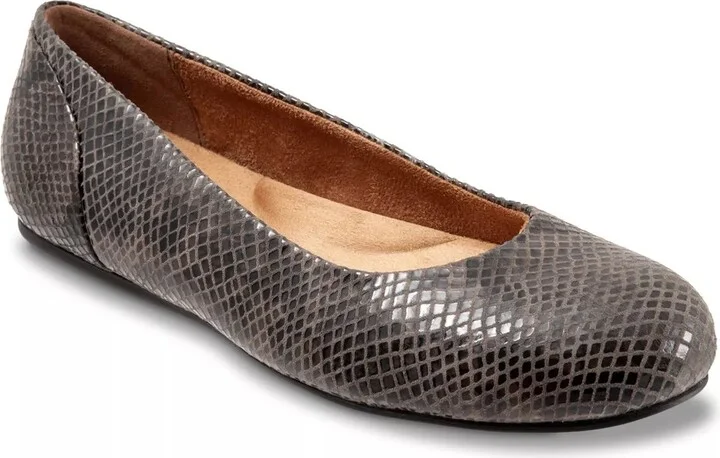 Silver Metallic Snake Print