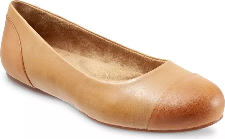 Softwalk Sonoma Cap Toe Ballet Flat