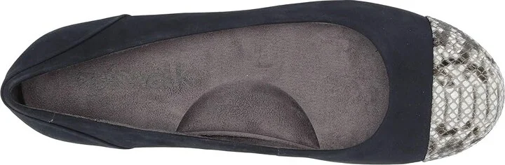 SoftWalk Sonoma Cap Toe Women's Flat Shoes Navy : 10 N (AA), Leather - Image 3
