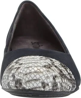 SoftWalk Sonoma Cap Toe Women's Flat Shoes Navy : 10 N (AA), Leather - Image 6