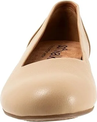 SoftWalk Sonoma Women's Shoes Beige : 12 M (B), Leather - Image 5