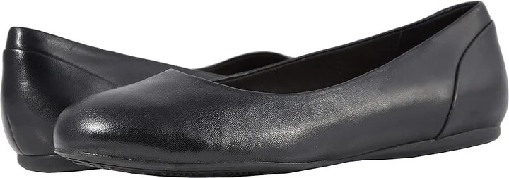 SoftWalk Sonoma Women's Shoes Black : 6 N (AA), Leather