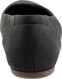 SoftWalk Sonoma Women's Shoes Black Embossed : 7.5 N (AA), Leather/Microfiber/Rubber - Image 4
