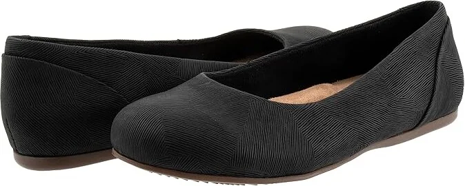 SoftWalk Sonoma Women's Shoes Black Embossed : 7.5 N (AA), Leather/Microfiber/Rubber