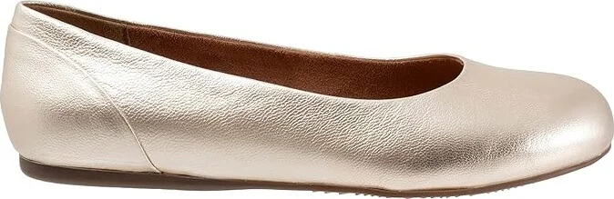 SoftWalk Sonoma Women's Shoes Champagne Metallic : 7 W (D), Leather - Image 7