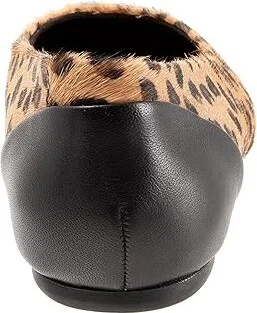 SoftWalk Sonoma Women's Shoes Tan Cheetah : 6 WW (EE), Leather - Image 4