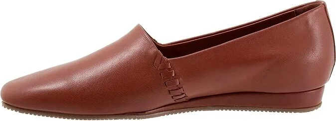 SoftWalk Vale Women's Flat Shoes Rust : 10.5 N (AA), Leather - Image 6