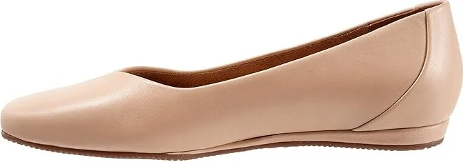 SoftWalk Vellore Women's Shoes Nude : 11 M (B), Nappa - Image 6