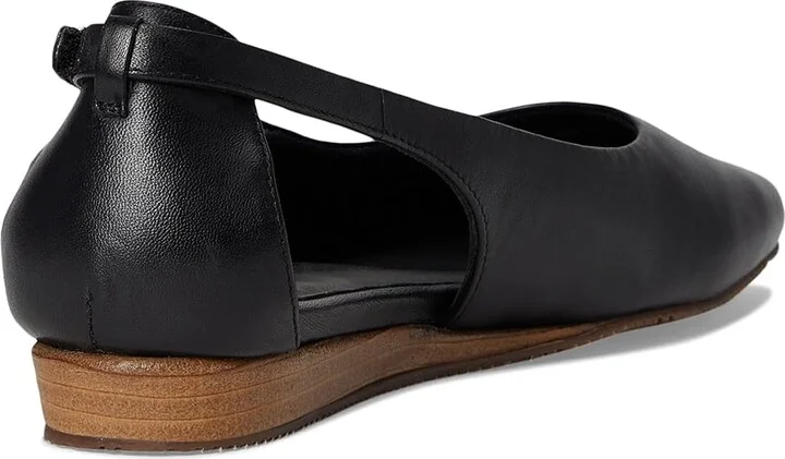 SoftWalk Venice Women's Flat Shoes Black : 8.5 M (B), Leather - Image 4