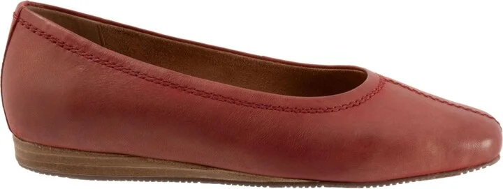 Softwalk Vera Cruz Flat - Image 10