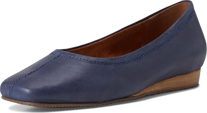 SoftWalk Vera Cruz Women's Flat Shoes Navy Pearl : 8.5 N (A), Leather - Image 5