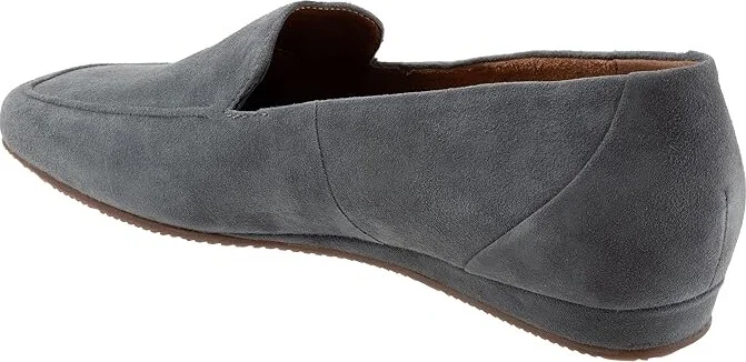 SoftWalk Vista Women's Flat Shoes Smoke Suede : 10 W (D), Nubuck - Image 4