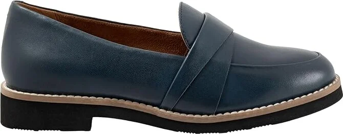 SoftWalk Walsh Women's Flat Shoes Navy : 9 N (AA) - Image 7