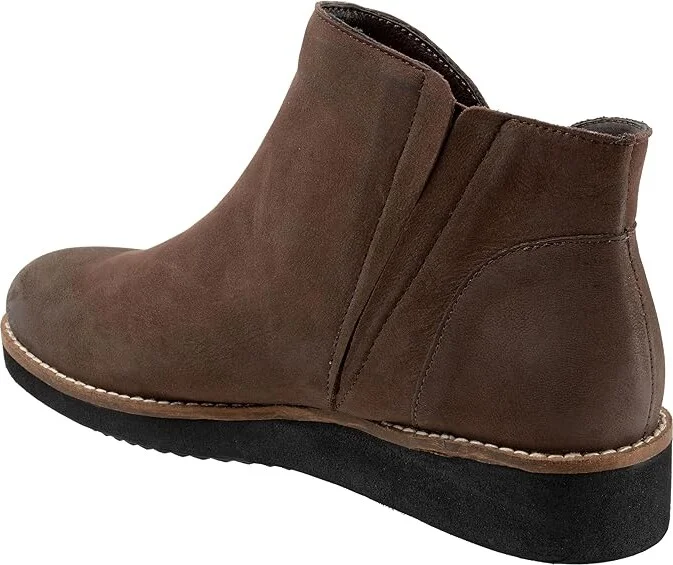 SoftWalk Wesley Women's Boots Dark Brown Nubuck : 9 W (D), Leather - Image 4