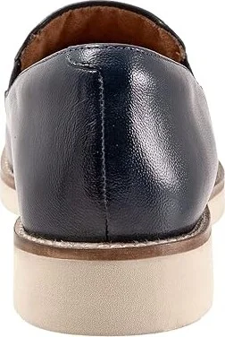 SoftWalk Whistle II Women's Flat Shoes Navy : 8.5 WW (EE) - Image 4