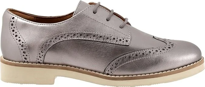 SoftWalk Willet Women's Flat Shoes Pewter Metal : 8 W (D), Leather - Image 7