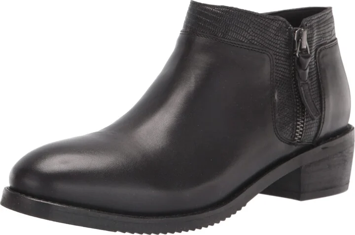 SoftWalk Women’s Rubi Casual Boot